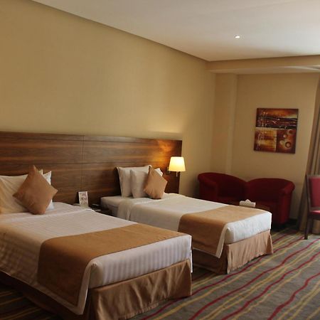 Al Khaleej Palace Deira Hotel Dubai Esterno foto
